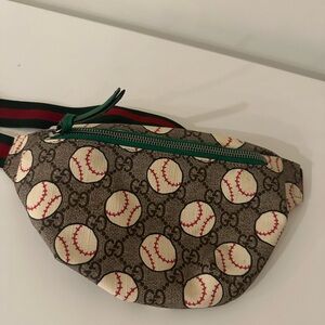 Gucci Beige Baseball Pattern Belt Bag